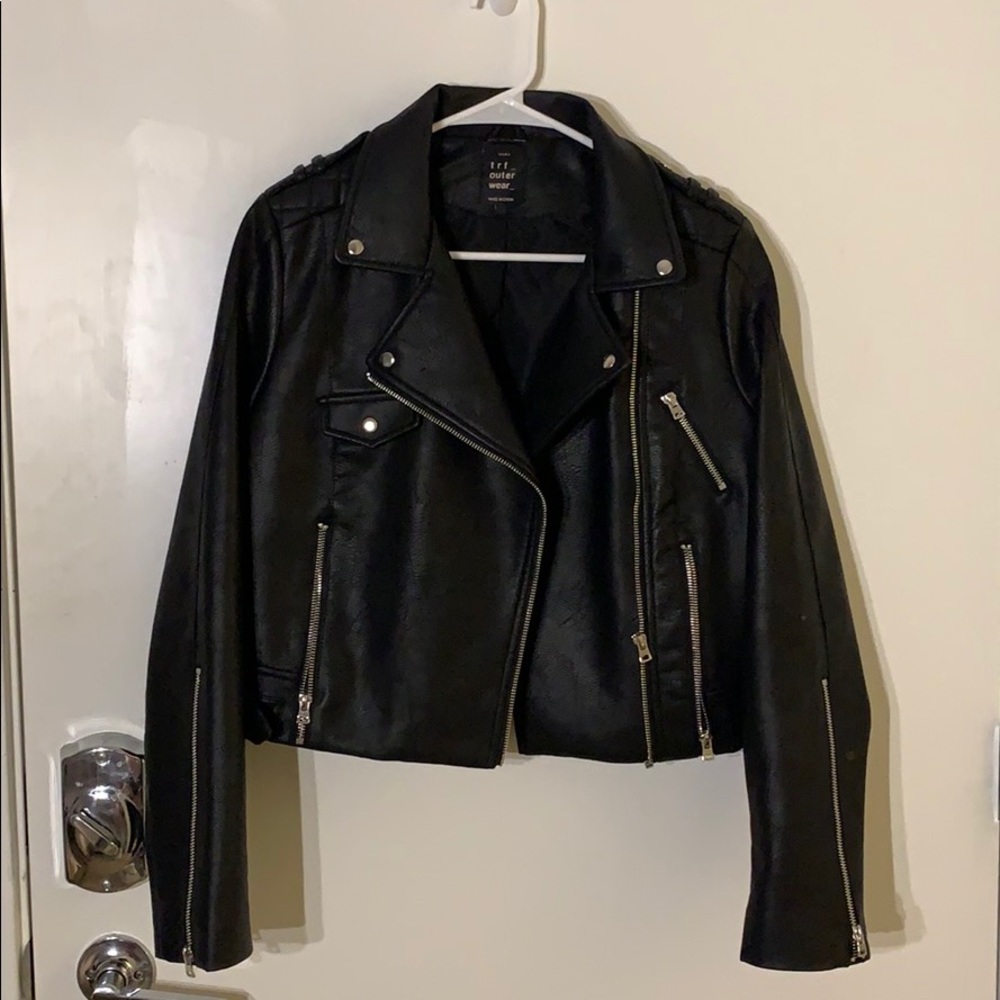 Zara Leather Jacket Size L